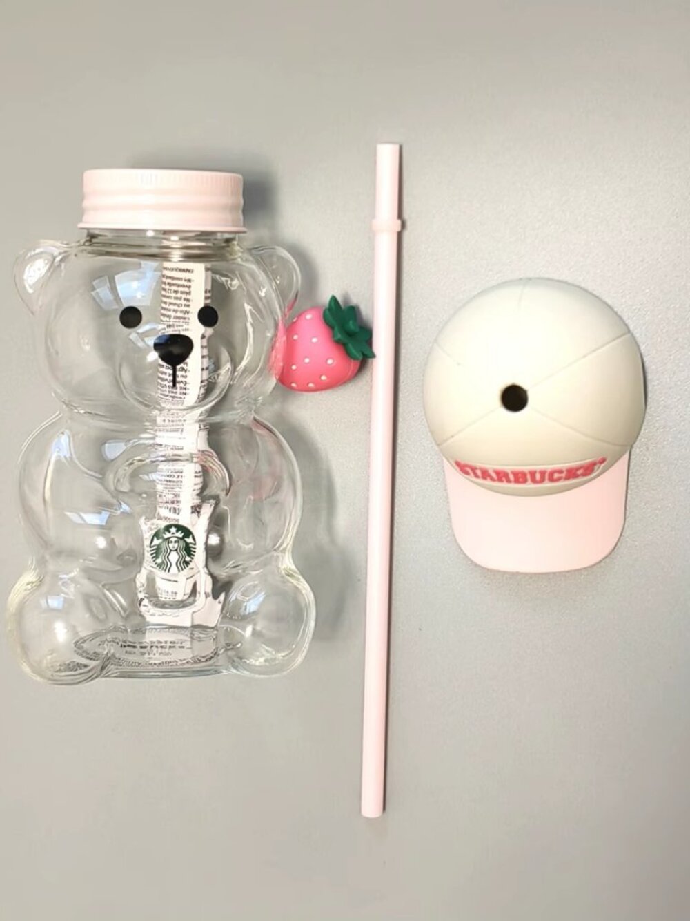 Starbucks 2026 Bearista Bear Glass Tumbler Strawberry Topper Baseball Cap New